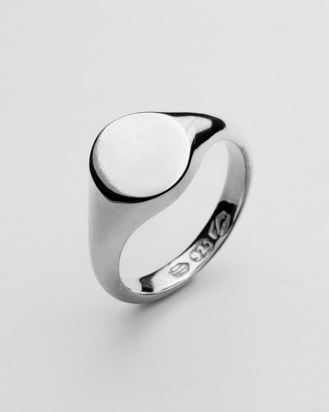 Circle Signet | Lou Jewellery